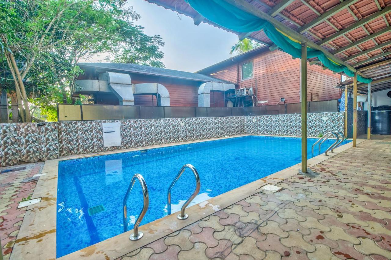 The Village Beach Resort Baga Exterior foto