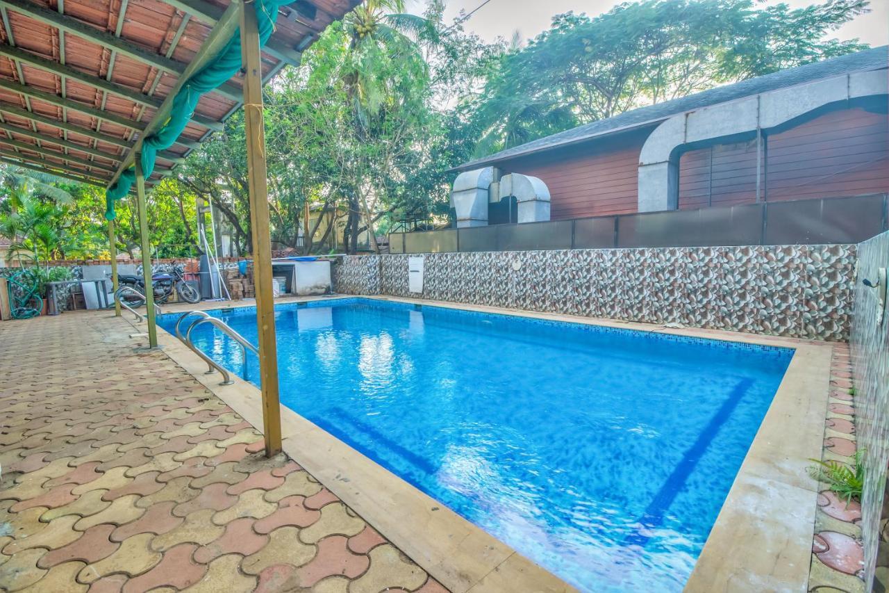 The Village Beach Resort Baga Exterior foto